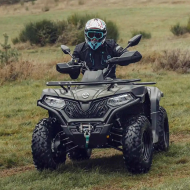 CF Moto, quads de randonnée et utilitaires, loisirs et compétition
